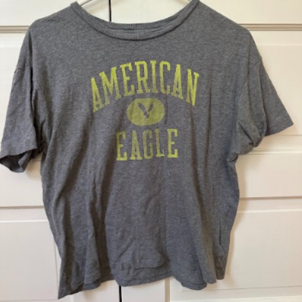 American Eagle Graphic Tee